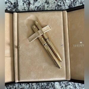 Sheaffer Connaisseur 1982 23K Gold Electroplate Fountain Pen/ Ballpoint Set